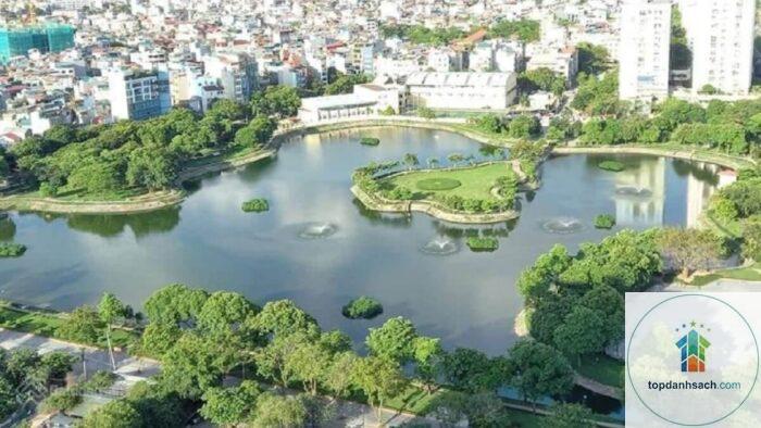 Hồ Đền Lừ