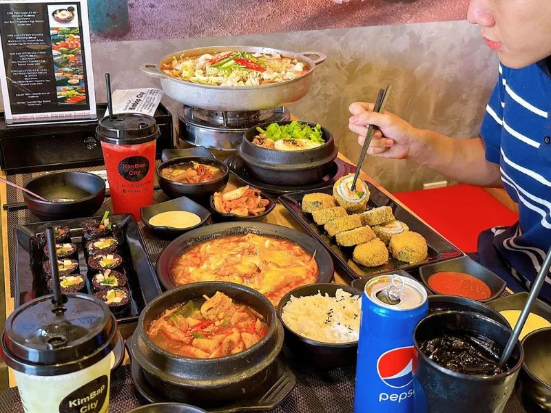 Top 11 quán ăn Hàn Quốc ngon nức tiếng tại Sài Gòn