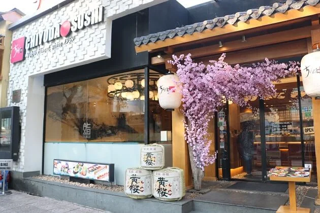 Top 10 Nhà Hàng Sashimi & Sushi Ngon - Nổi Tiếng Tại Hồ Chí Minh