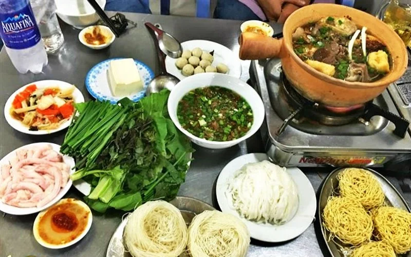 10 quán lẩu dê ngon ở Sài Gòn 'húp hết vẫn còn thèm'
