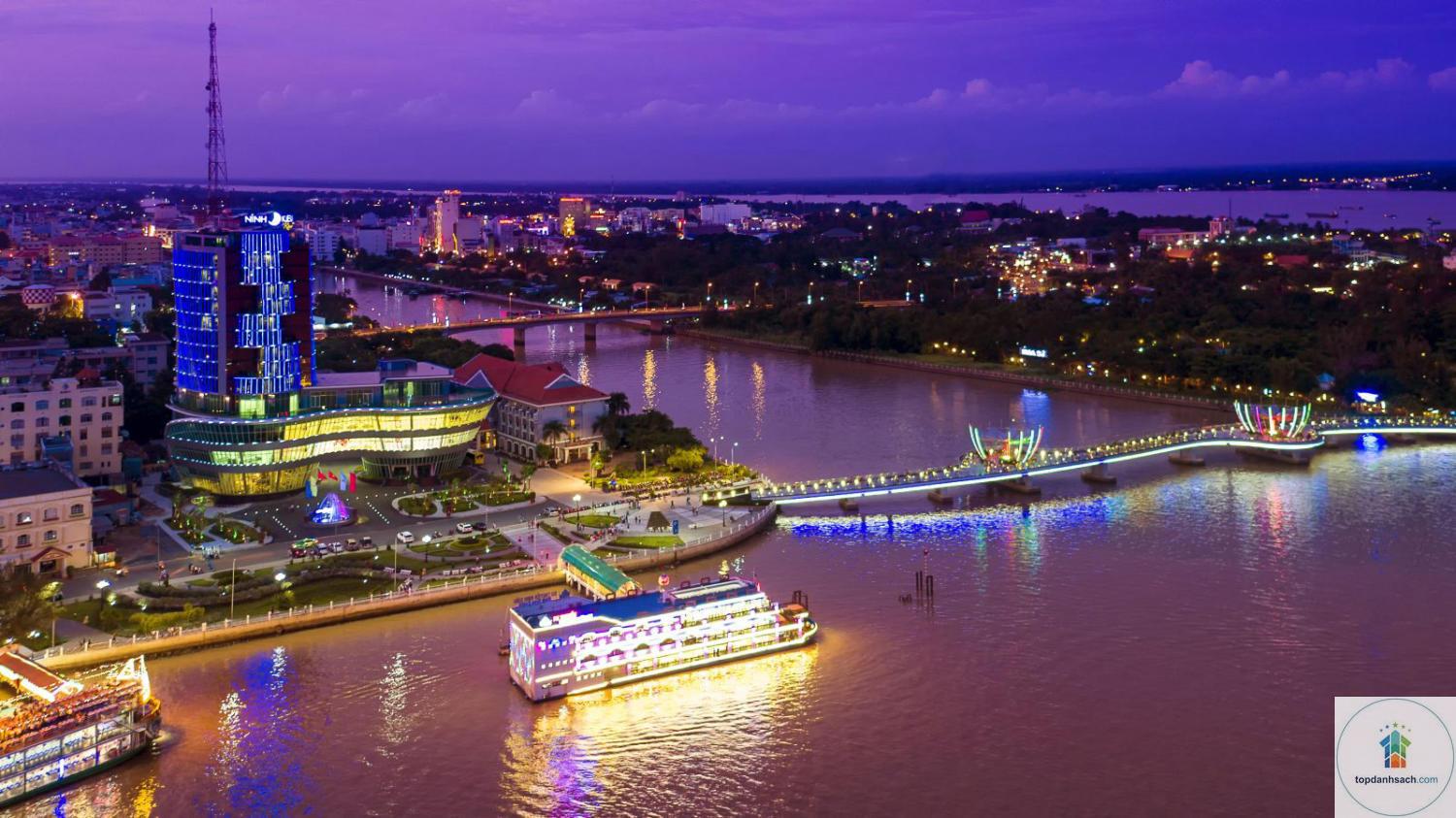 Bến Ninh Kiều - Hình 4