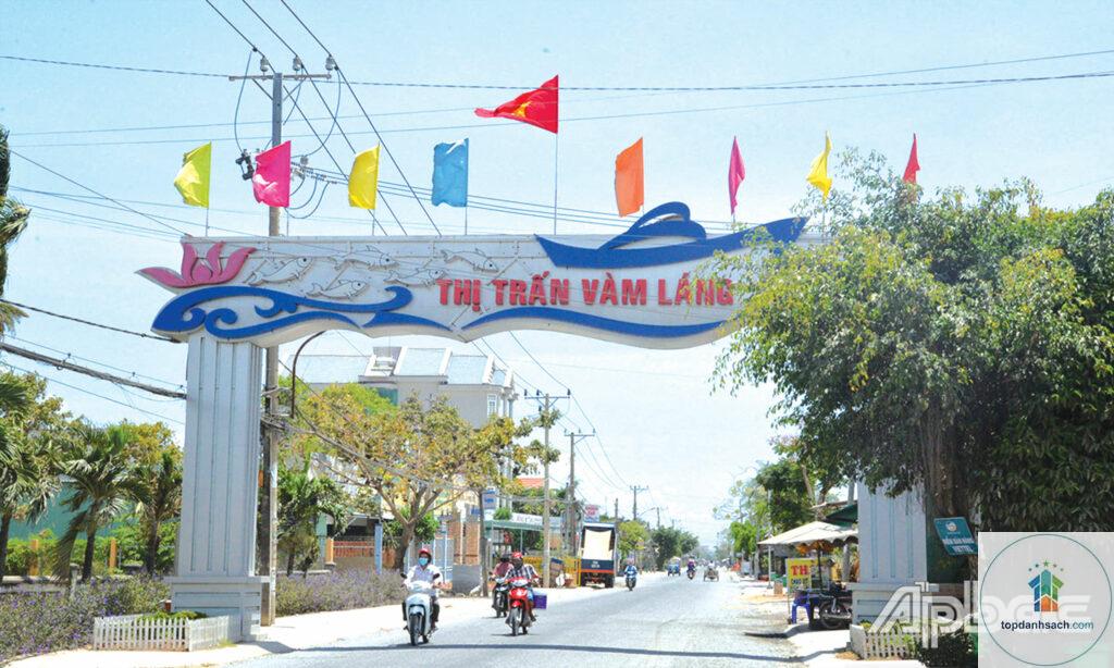 Biển Vàm Láng