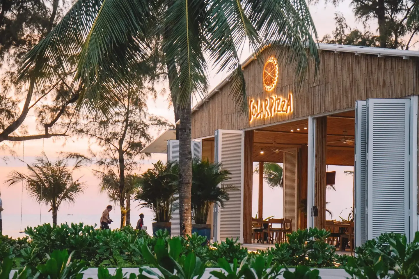 Cafe Sunset Sanato - Hình 3