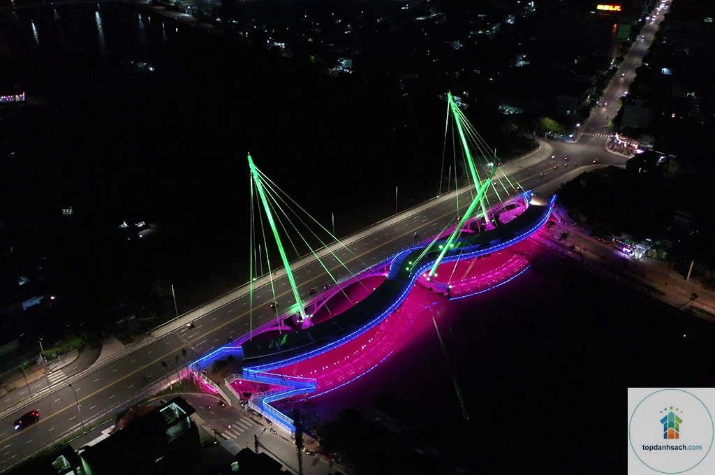 Cầu Nguyễn Thái Học - Hình 3