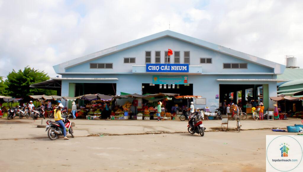 Chợ Cái Nhum