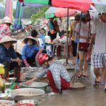 Chợ Cô Tô