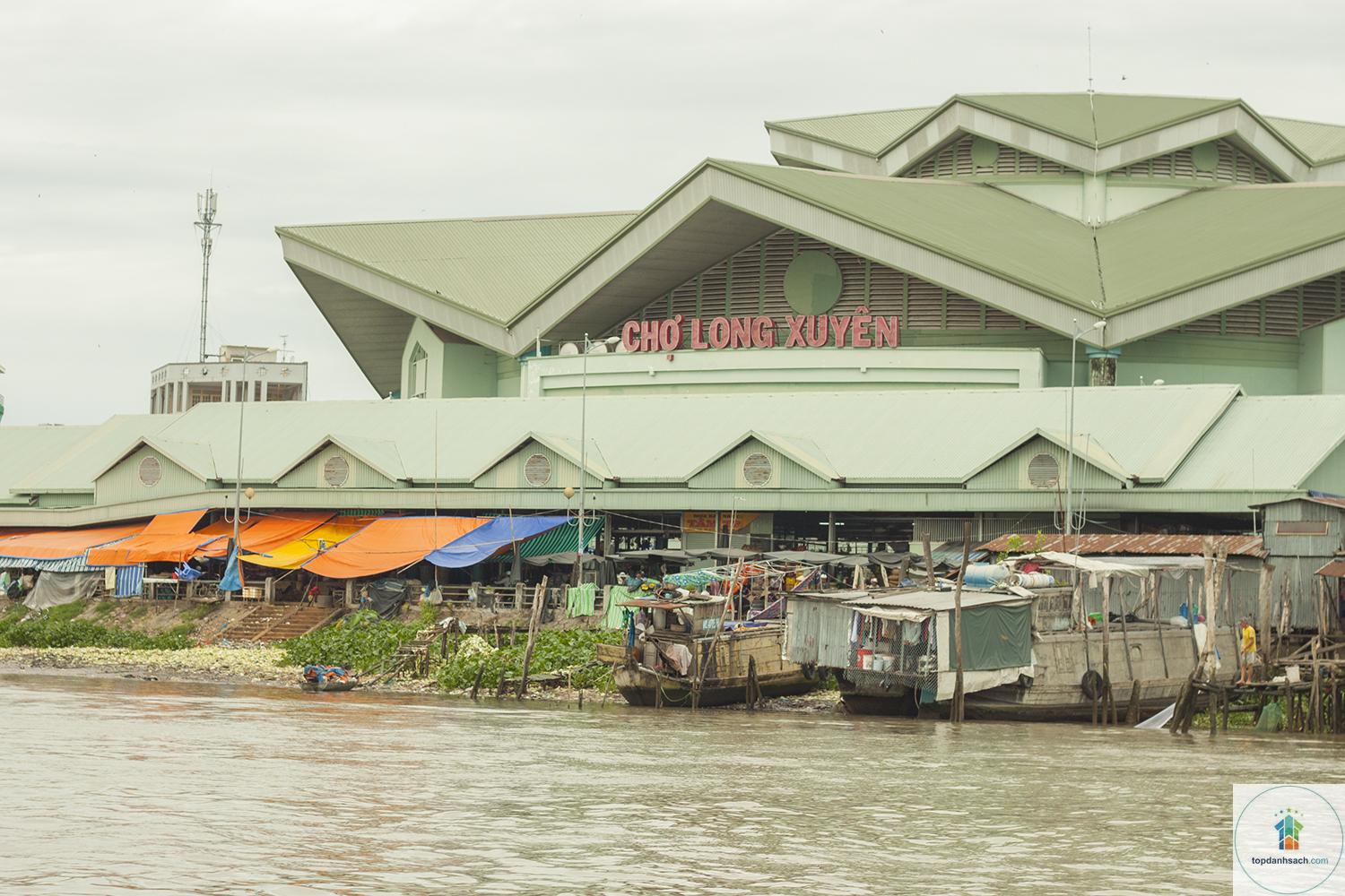 Chợ Long Xuyên - Hình 2