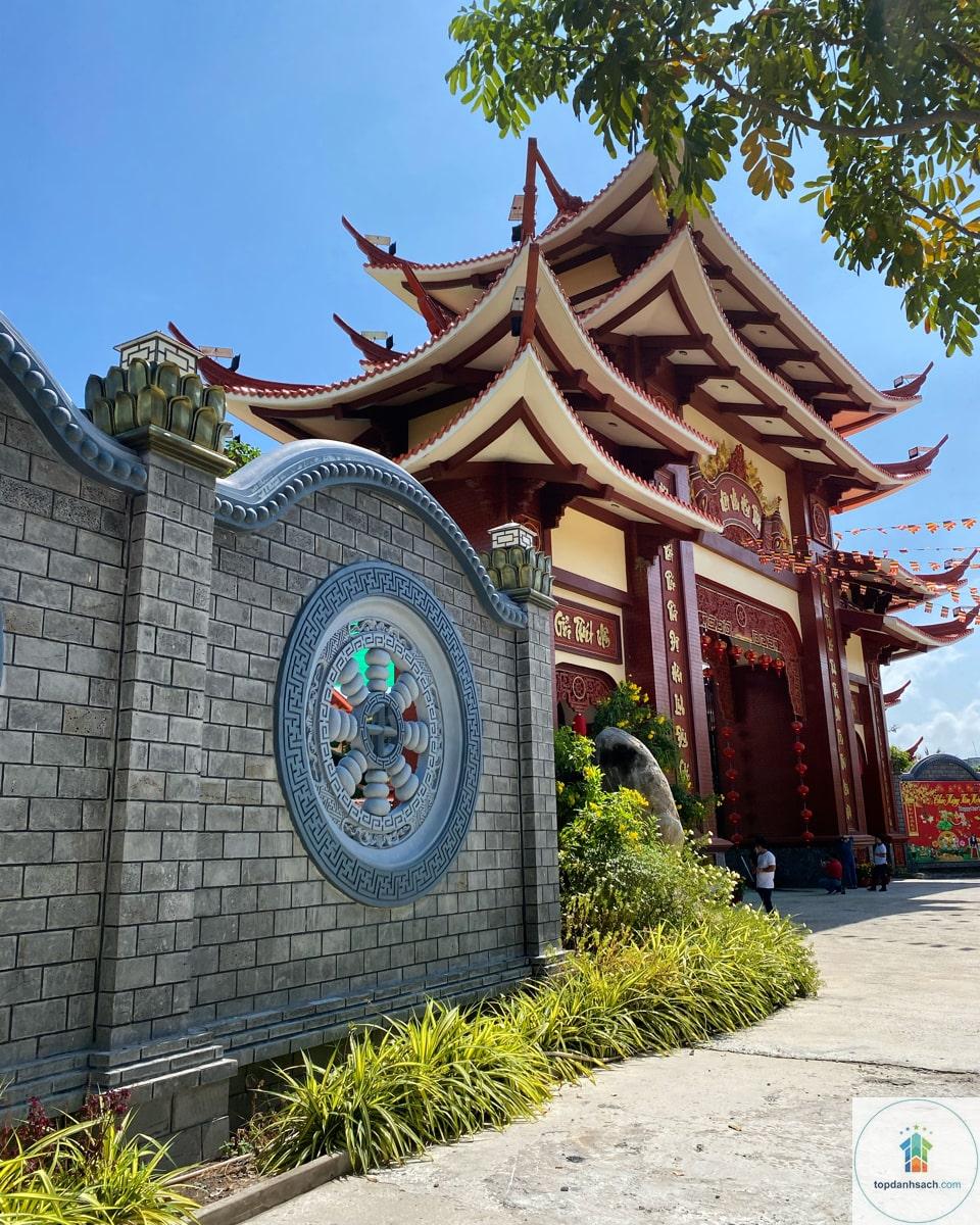 Chùa Hưng Thiện Đồng Tháp - Hình 1