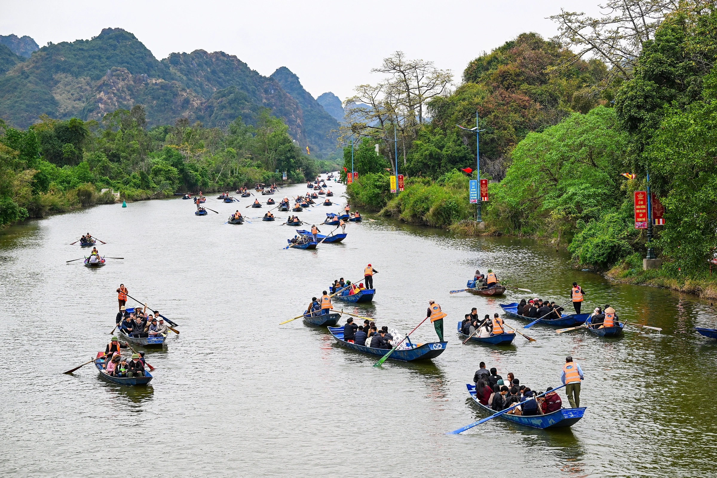 Chùa Hương - Hình 2