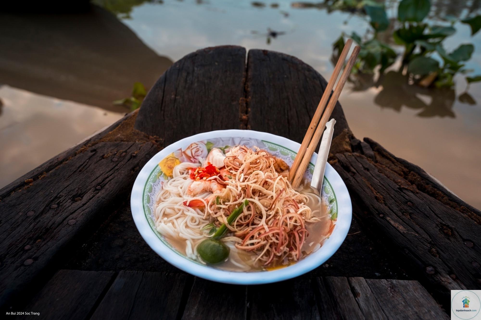 Đặc sản Ngã Năm - Hình 2