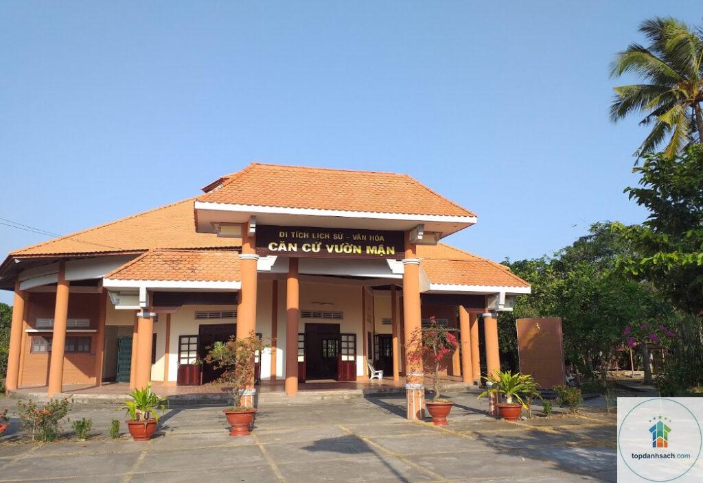 Di tích Căn cứ Vườn Mận