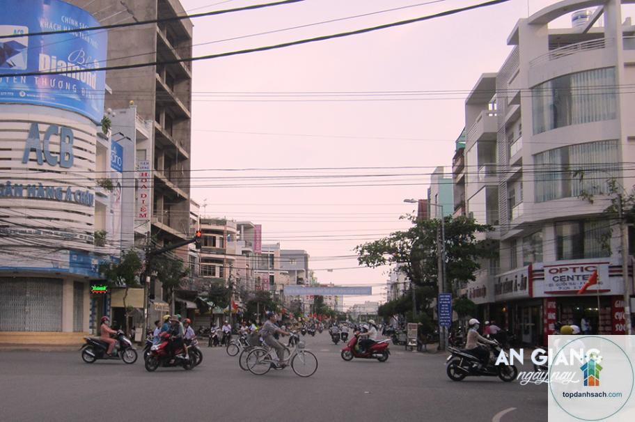Đường Hùng Vương Châu Đốc - Hình 3