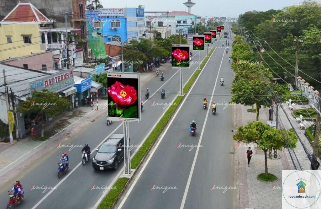 Đường Nguyễn Huệ Vĩnh Long