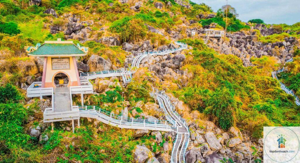 Khu du lịch Đồi Tức Dụp