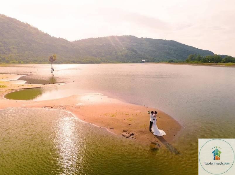 Khu du lịch Hồ Ô Tà Sóc - Hình 4