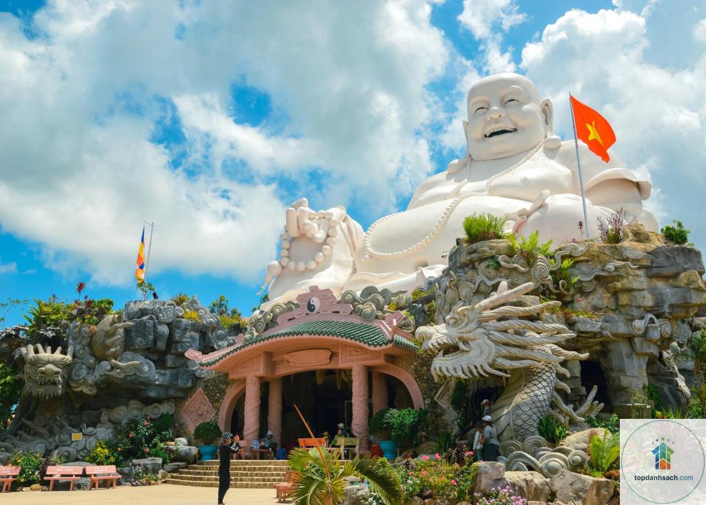 Khu du lịch Núi Cấm - Hình 2