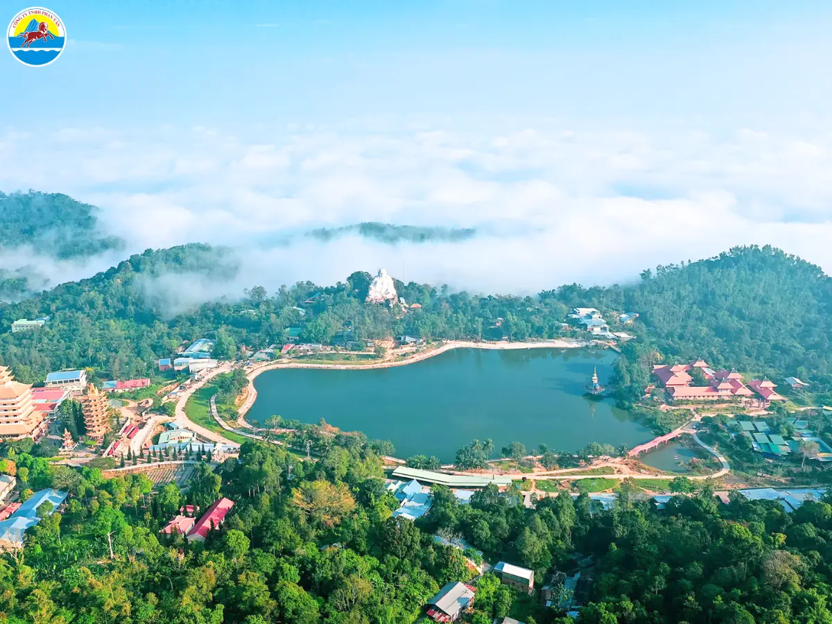 Khu du lịch Núi Cấm - Hình 1