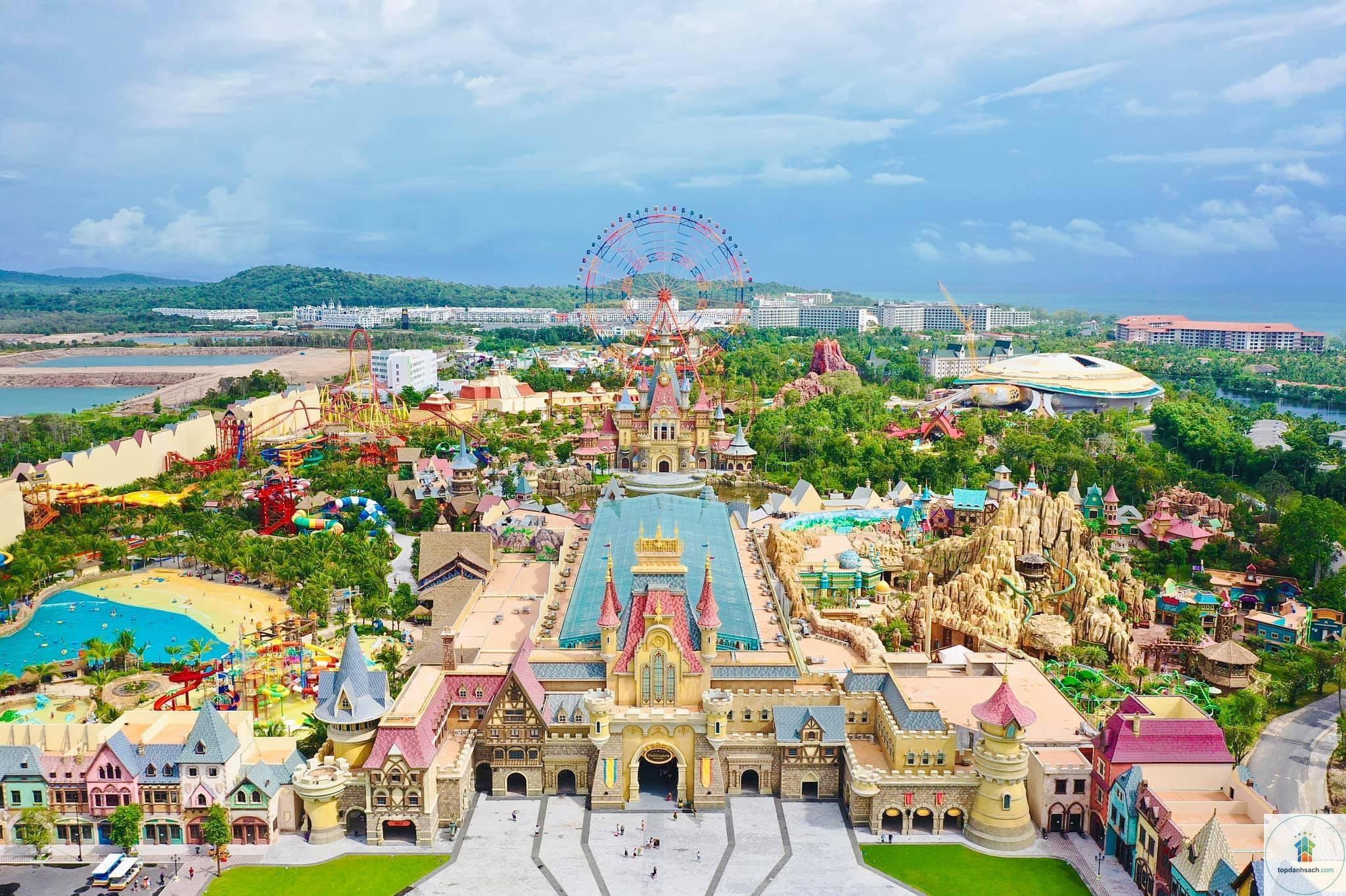 Khu du lịch VinWonders Phú Quốc - Hình 1