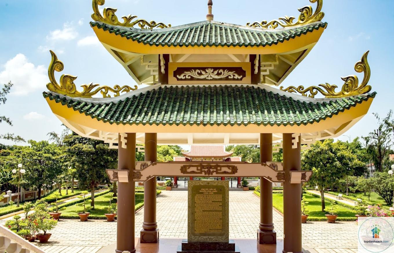 Lăng Nguyễn Đình Chiểu - Hình 4