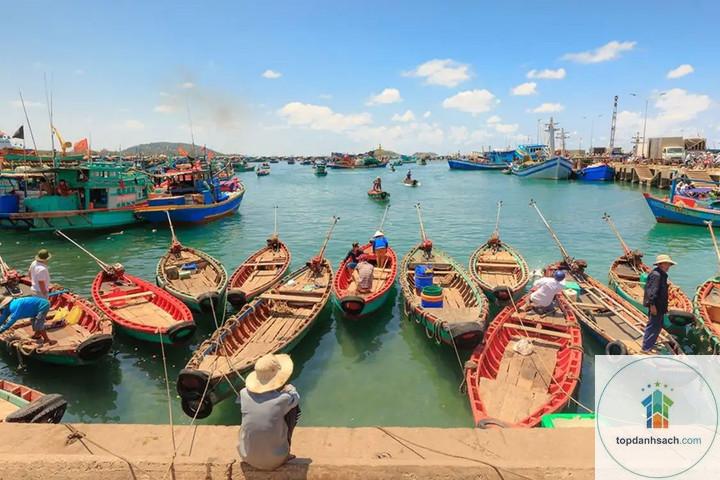 Làng chài Cửa Cạn - Hình 2