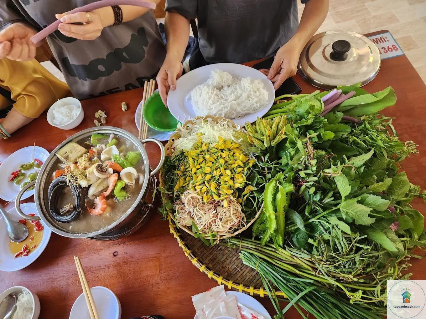 Lẩu mắm Châu Đốc - Hình 3