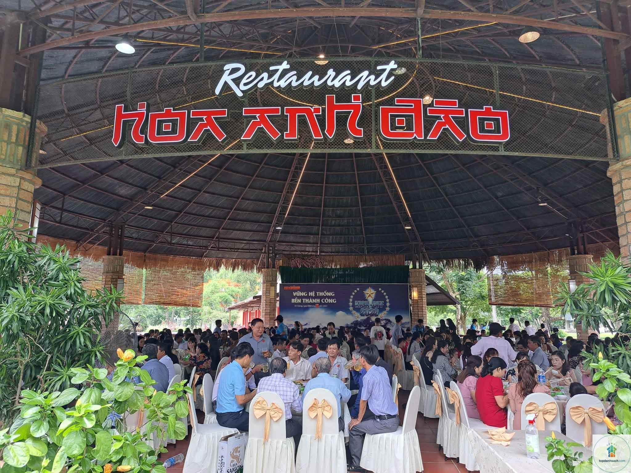 Nhà hàng Núi Cấm - Hình 1