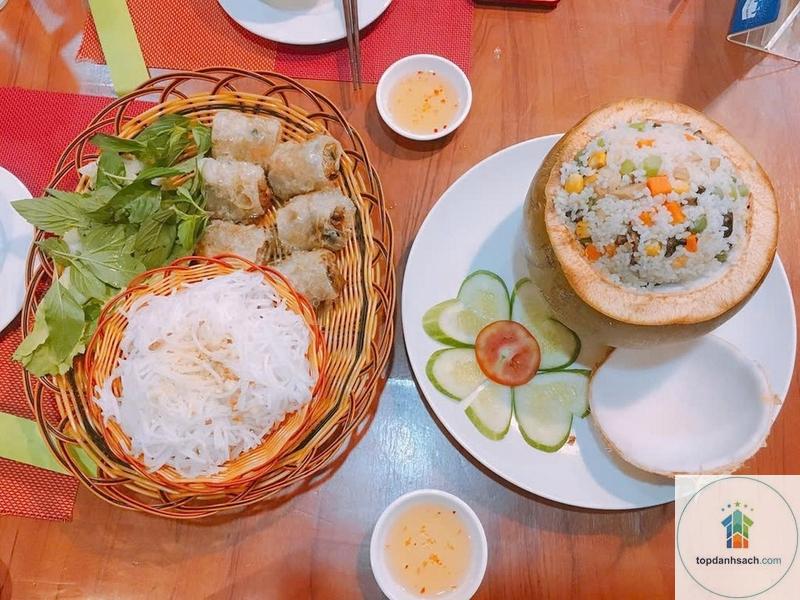 Quán cơm dừa Bến Tre - Hình 2