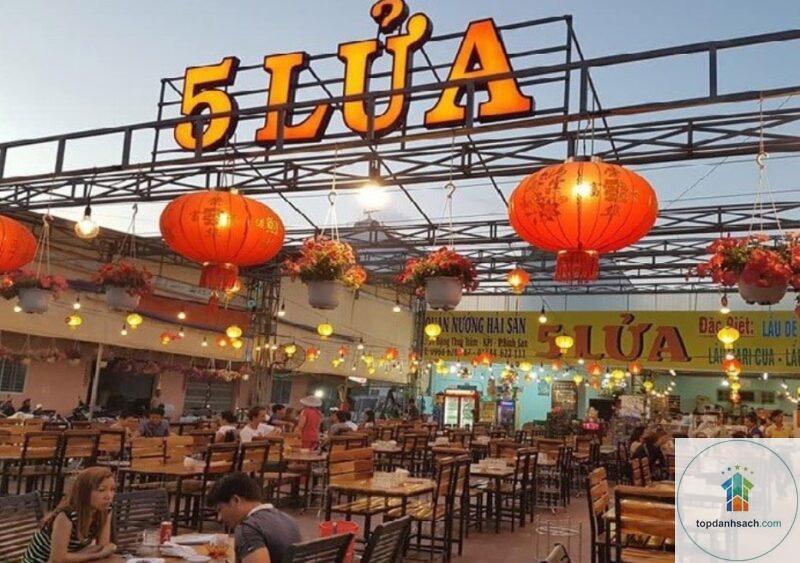 Quán hải sản Hà Tiên
