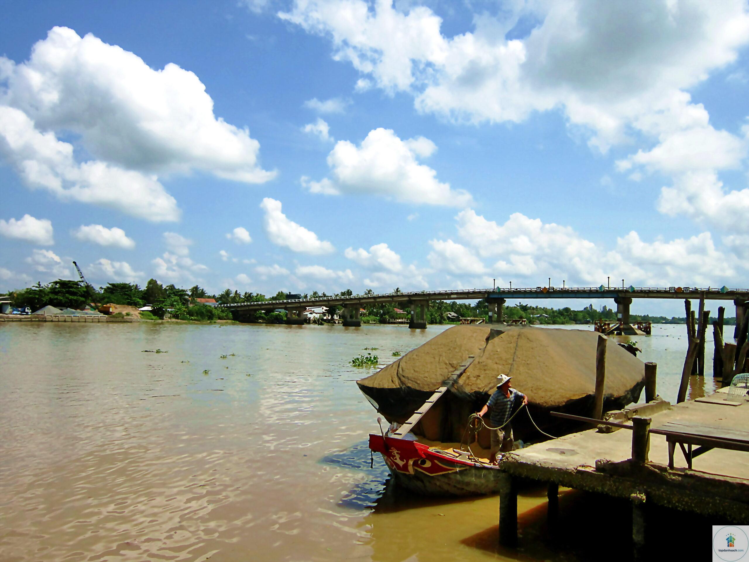 Sông Mang Thít - Hình 2