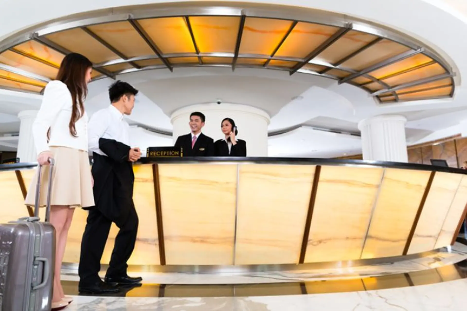 kinh nghiệm check in khách sạn nhanh - Hình 4