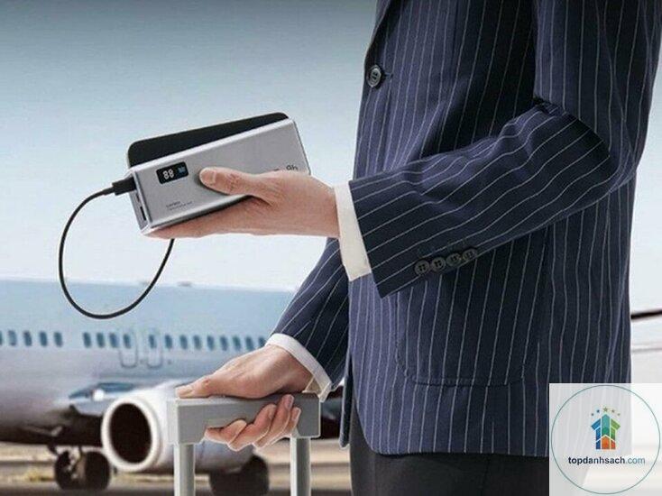 mẹo mang sạc dự phòng khi đi du lịch - Hình 2